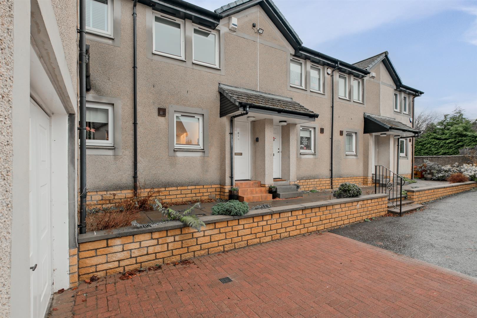 St. Andrews Court, Carluke